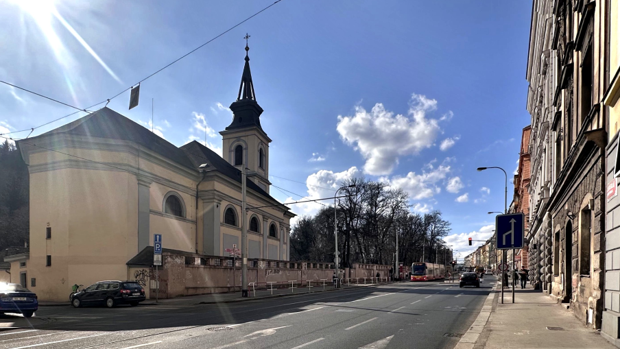 Plzeňská ulice na Praze 5.