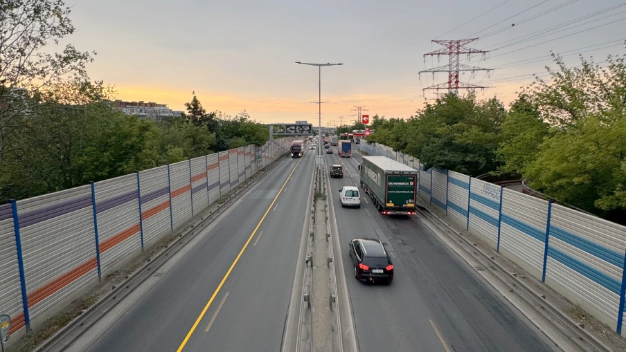 Kbelská ulice v Praze
