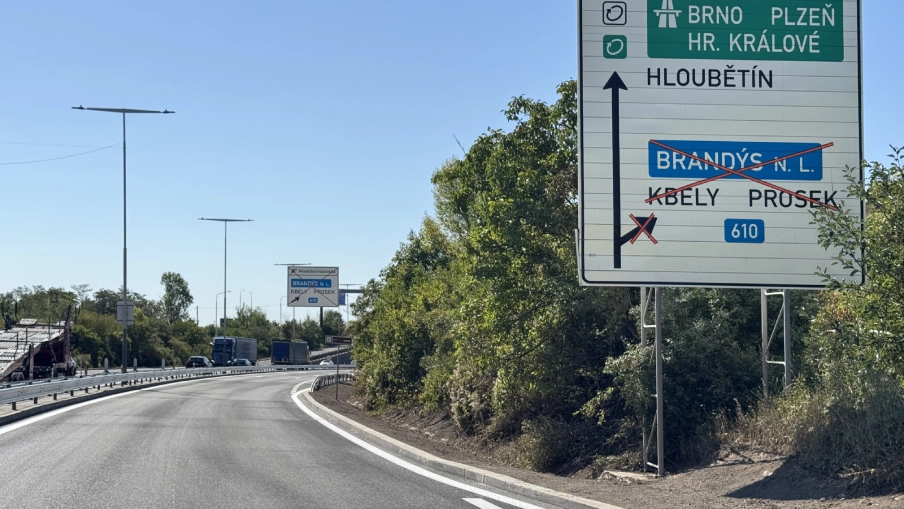 Zrekonstruovaná Kbelská ulice v Praze.