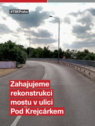 Zahajujeme rekonstrukci mostu v ulici Pod Krejcárkem (Ohrada) v Praze 3 🚧

V rámci prací provedeme kompletní obnovu mostního svršku, včetně výměny izolace, vozovkových vrstev, mostních závěrů a ložisek. Součástí je také oprava konstrukce mostu, nové římsy, svodidla, odvodnění a úpravy přechodových oblastí. 🛠️

Práce budou probíhat ve třech etapách od poloviny dubna do konce srpna a vyžádají si postupná dopravní omezení. V určité fázi dojde i k úplné uzavírce mostu, doprava bude vedena po objízdných trasách. 🚗

Během realizace dojde také ke krátkodobým víkendovým omezením tramvajové dopravy pod mostem 🚋

Cílem je prodloužit životnost mostu a zajistit bezpečnější a plynulejší provoz v této důležité části Prahy.

Děkujeme za trpělivost 🙏