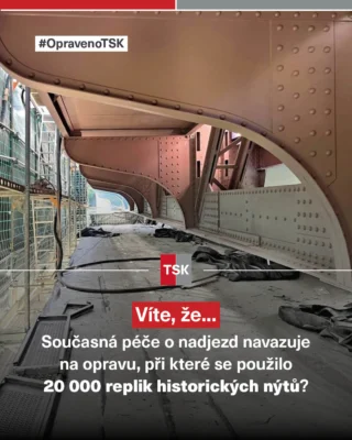 🏗️ Unikátní technická památka z roku 1914 v novém kabátě! Jak postupuje oprava nadjezdu v Moskevské? 📸

Podívejte se na čerstvé fotografie z Bohdalce na Praze 10, kde od března intenzivně pracujeme na opravě drážního nadjezdu v ulici Moskevská. Pravidelná péče o mosty je klíčem k bezpečné a plynulé dopravě v metropoli. U této stavby to ale platí dvojnásob – jde o výjimečný historický kousek.

📜 Víte, že...?
Stavěla ho legenda: Unikátní ocelovou konstrukci přes vršovické nádraží vybudovala slavná firma bratří Prášilů.

Drží ho tisíce replik nýtů: Současná péče navazuje na opravu z roku 2005, kdy se měnilo 130 tun oceli a použilo 20 tisíc nýtů – věrných replik těch původních ze začátku 20. století.

Má úctyhodné rozměry: Příhradový most je dlouhý 78,6 metru a mostovka vede 8,5 metru nad rušným železničním koridorem. Práce proto podrobně koordinujeme s drážní dopravou.

🛠️ Co se na mostě aktuálně děje?
👇 Právě dokončujeme nátěry oblouků a prvků nad vozovkou (tzv. nebes). Nová protikorozní ochrana zajistí mostu dlouhá léta bezproblémového provozu.

🏗️ V příštím týdnu začne demontáž lešení kolem oblouků, takže se most brzy ukáže v nové kráse.

🔧 Souběžně pracujeme na sanaci opěr, výměně svislic a mostních závěrů. Na závěr položíme novou vozovku a nainstalujeme moderní ocelová svodidla.

#TSK #Praha