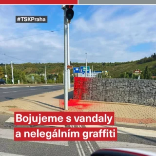 🎨 Praha není skicák. A Trojský most není plátno.

Kromě oprav silnic, mostů a tunelů se pravidelně věnujeme i odstraňování následků vandalismu. V uplynulých dnech jsme společně s pracovníky Pražských služeb čistili okolí Trojského mostu od nelegálních graffiti a nápisů.

Nejde jen o estetiku. Každé takové čištění stojí čas, práci i peníze, které by mohly být využity jinde.

📸 Na fotografiích se můžete podívat, jak takový úklid vypadá v praxi.

A pokud vás street art láká, existují i jiné cesty než sprej na most nebo opěrnou zeď. Praha dlouhodobě podporuje legální tvorbu ve veřejném prostoru prostřednictvím programu Umění pro město (www.umenipromesto.eu), který dává prostor umělcům a kreativním nápadům tam, kde skutečně patří.

#TSK #trojskymost #graffiti