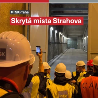 🚇 Kam se běžně nepodíváte: Nahlédli jsme do zákulisí Strahovského tunelu!

Jak funguje tunel, kterým denně projíždějí tisíce řidičů? A co všechno se skrývá za jeho bezpečným a plynulým provozem?

Ve středu jsme ve spolupráci s CAMP – Centrem architektury a městského plánování uspořádali komentovanou technickou prohlídku Strahovského automobilového tunelu a zájemcům ukázali místa, kam se běžný řidič jen tak nedostane.

🔹 Prošli jsme si mohutné strojovny vzduchotechniky i větrací kanály.
🔹 Nahlédli jsme do technologického zázemí a na dispečerské pracoviště, odkud naši dispečeři dohlížejí na provoz 24 hodin denně, 7 dní v týdnu.
🔹 Naši techničtí specialisté představili bezpečnostní a telematické systémy, které pomáhají chránit řidiče při každodenním průjezdu tunelem.

Tunel totiž není jen cesta pod zemí. Je to komplexní technické dílo, jehož bezpečný provoz vyžaduje nepřetržitý dohled, špičkové technologie a práci řady odborníků.

Děkujeme CAMP za spolupráci a všem účastníkům za zájem o pražskou dopravní infrastrukturu.
